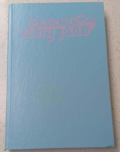 Spider man loves - spider-man, jane